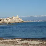 Vieille 1 - Luca's Apartment, 1 Bedroom, Max 2 Adults And 2 Kids Antibes