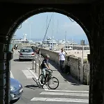 Vieille 1 - Luca's Apartment, 1 Bedroom, Max 2 Adults And 2 Kids * Antibes