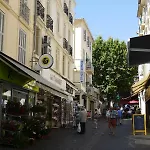 Vieille 1 - Luca's Apartment, 1 Bedroom, Max 2 Adults And 2 Kids Antibes