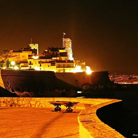 Vieille 1 - Luca's Apartment, 1 Bedroom, Max 2 Adults And 2 Kids 아파트 앙티브