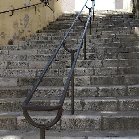 아파트 Vieille 1 - Luca's Apartment, 1 Bedroom, Max 2 Adults And 2 Kids