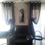 Vieille 1 - Luca's Apartment, 1 Bedroom, Max 2 Adults&2 Kids