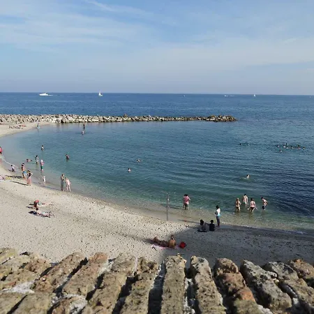 Vieille 1 - Luca's Apartment, 1 Bedroom, Max 2 Adults And 2 Kids * Antibes