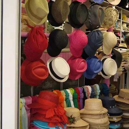 Vieille 1 - Luca's Apartment, 1 Bedroom, Max 2 Adults And 2 Kids *