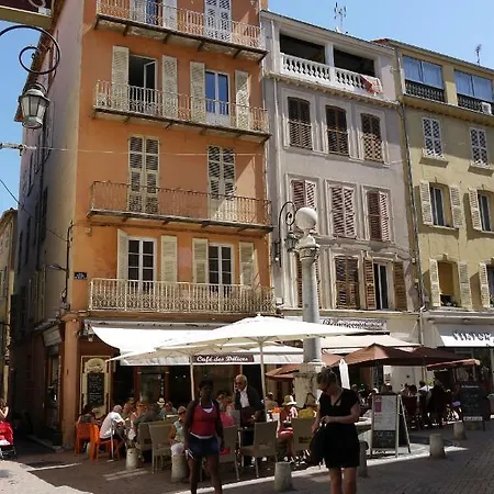 Appartamento Vieille 1 - Luca's Apartment, 1 Bedroom, Max 2 Adults And 2 Kids