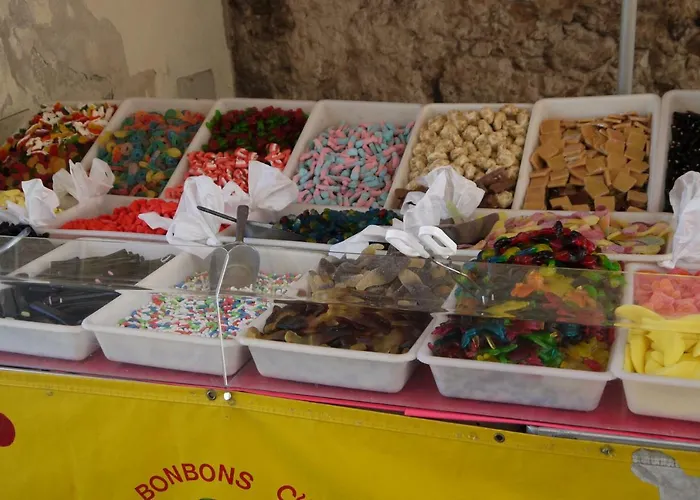 Vieille 1 - Luca's Apartment, 1 Bedroom, Max 2 Adults And 2 Kids Daire Antibes