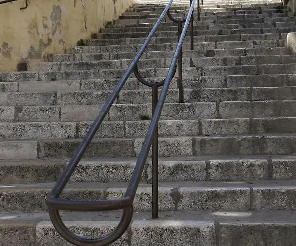 Daire Vieille 1 - Luca's Apartment, 1 Bedroom, Max 2 Adults And 2 Kids