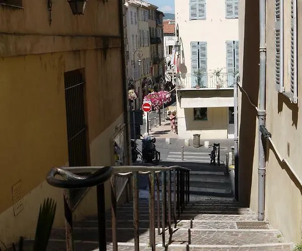 Daire Vieille 1 - Luca's Apartment, 1 Bedroom, Max 2 Adults And 2 Kids *