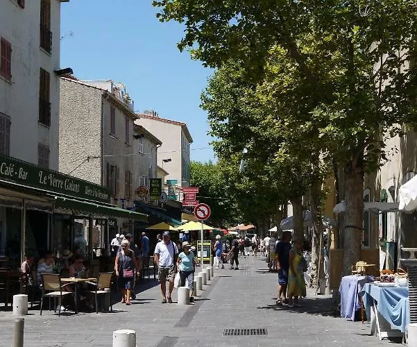 Daire Vieille 1 - Luca's Apartment, 1 Bedroom, Max 2 Adults And 2 Kids